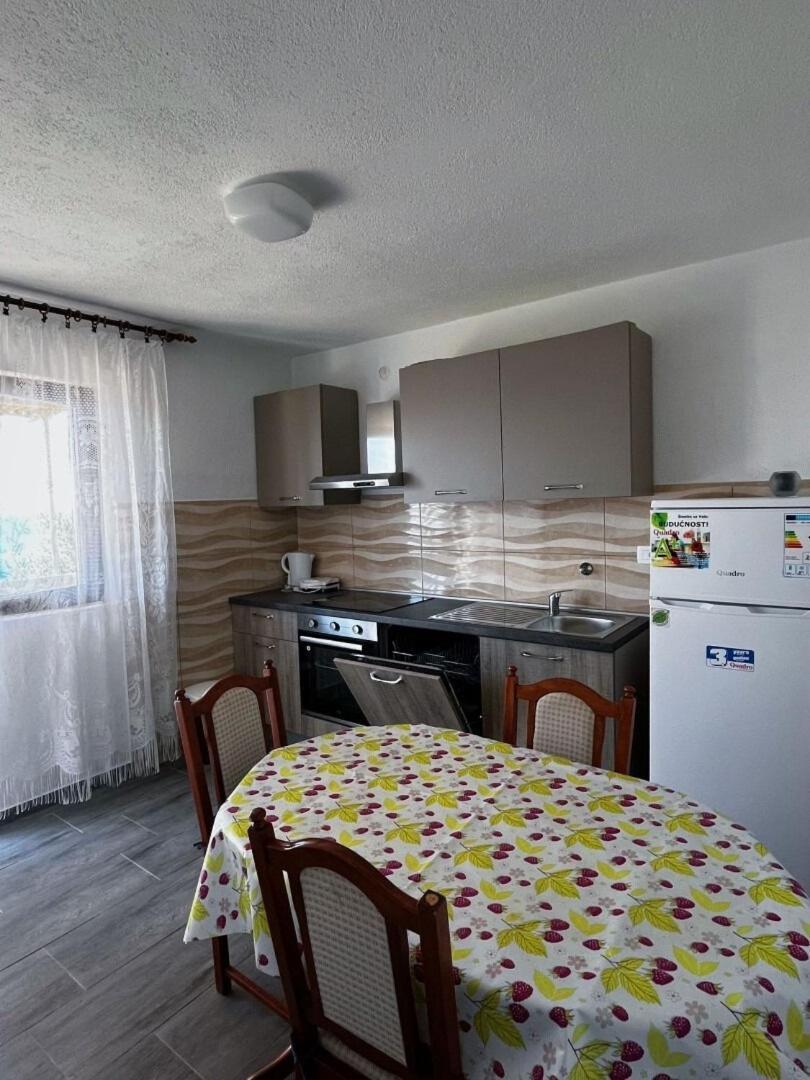 Apartment Dalibor Lukovo Šugarje Dış mekan fotoğraf